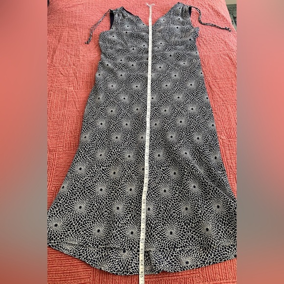 NWT Jessica floral navy blue Patterned Dress size 8P - Picture 14 of 14